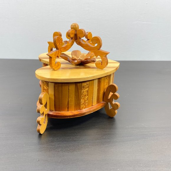 Vintage Jewelry Box, Heart Shaped, Red Velvet Lining, Storage Container, Brown K - Picture 8 of 10